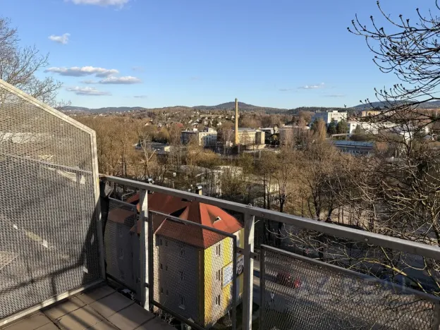 Pronájem bytu 2+kk, Liberec - Liberec VI-Rochlice, Nádvorní, 56 m2