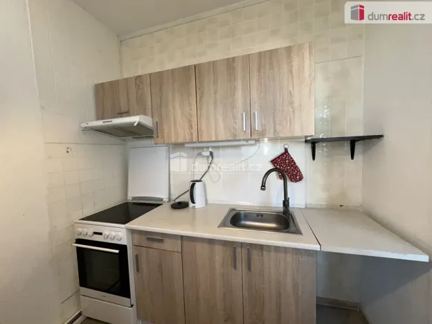 Prodej bytu 2+1, Břeclav - Charvátská Nová Ves, Na Valtické, 43 m2