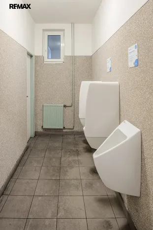 Prodej skladu, Plzeň, Dopravní, 9469 m2