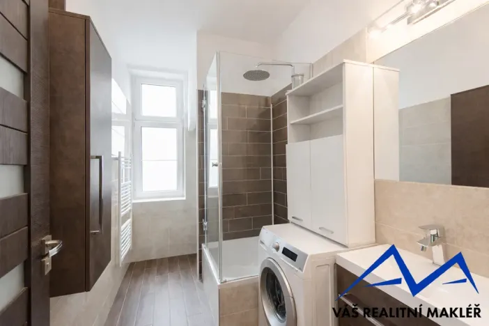 Prodej apartmánu, Ostrava, náměstí Msgre Šrámka, 93 m2