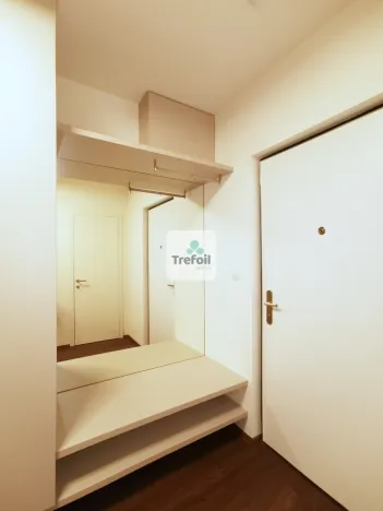 Pronájem bytu 1+kk, Praha - Košíře, Česká, 43 m2