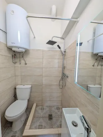 Pronájem bytu 2+kk, Karlovy Vary - Bohatice, U Trati, 34 m2