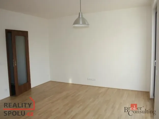Pronájem bytu 1+kk, Praha - Bohnice, Pekařova, 34 m2