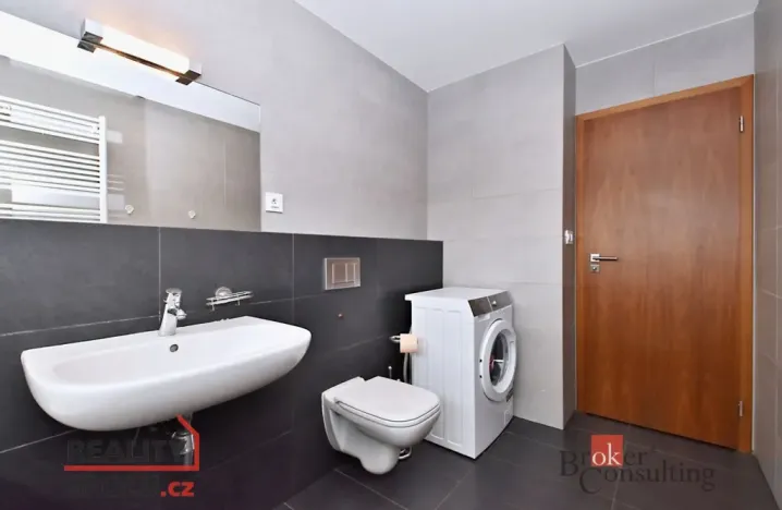 Pronájem bytu 1+kk, Praha - Bohnice, Pekařova, 34 m2