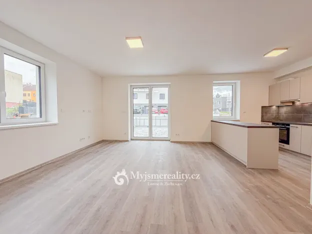 Pronájem bytu 2+kk, Znojmo, Vančurova, 52 m2