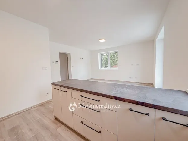 Pronájem bytu 2+kk, Znojmo, Vančurova, 52 m2