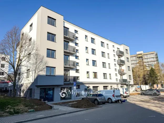 Pronájem bytu 2+kk, Znojmo, Vančurova, 52 m2