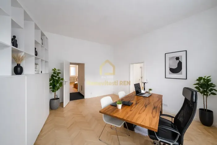 Prodej kanceláře, Ostrava, Nádražní, 113 m2