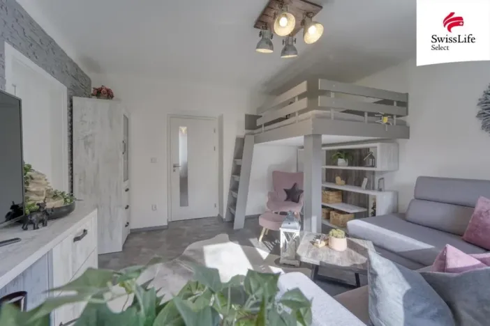 Prodej bytu 2+1, Plzeň, Chválenická, 69 m2