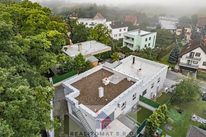 Pronájem rodinného domu, Praha - Komořany, Pod lesem, 127 m2