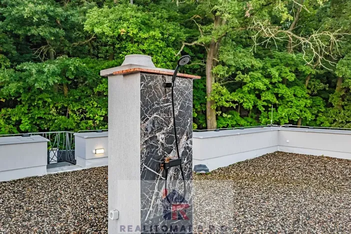 Pronájem rodinného domu, Praha - Komořany, Pod lesem, 127 m2