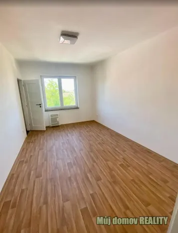 Pronájem bytu 2+kk, Praha - Ďáblice, Ďáblická, 50 m2