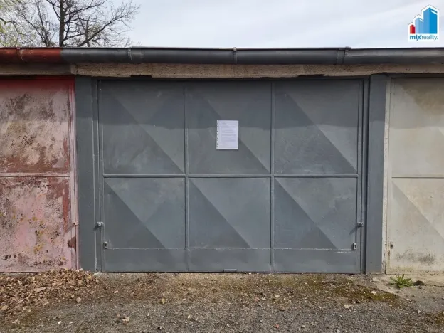 Pronájem garáže, Plzeň, Na Sklárně, 18 m2