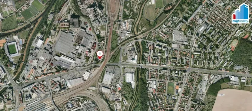 Pronájem garáže, Plzeň, Na Sklárně, 18 m2