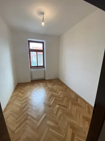 Pronájem bytu 3+1, Praha - Radotín, Horymírovo náměstí, 94 m2