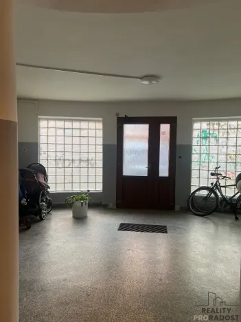 Pronájem bytu 1+1, Ústí nad Labem, Bratislavská, 38 m2