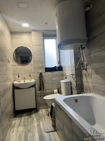 Pronájem bytu 1+1, Ústí nad Labem, Bratislavská, 38 m2