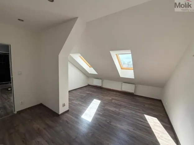 Pronájem bytu 3+kk, Teplice - Trnovany, Thámova, 95 m2