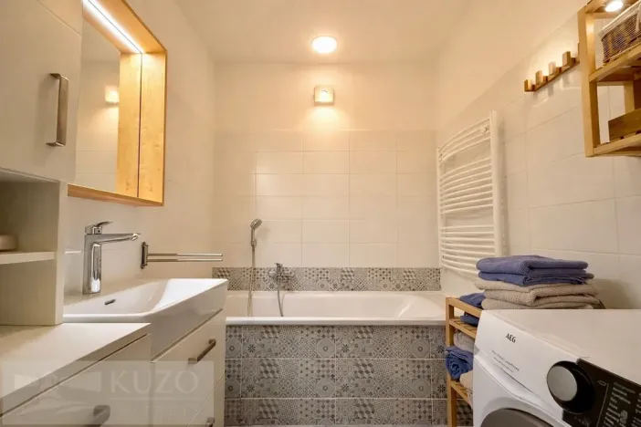 Prodej bytu 3+1, Moravany, Tichá, 108 m2