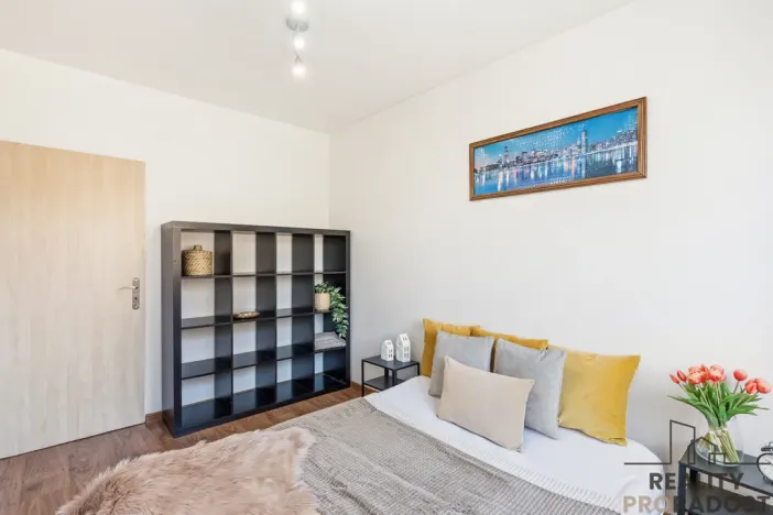 Prodej bytu 3+1, Praha - Stodůlky, Bellušova, 67 m2