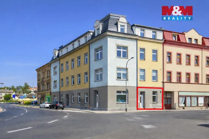 Pronájem bytu 1+1, Sokolov, Nádražní, 38 m2