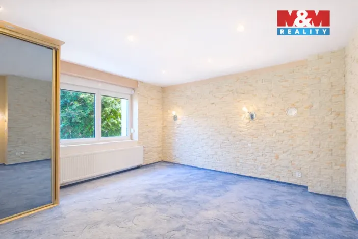 Prodej rodinného domu, Chrast - Podlažice, 280 m2