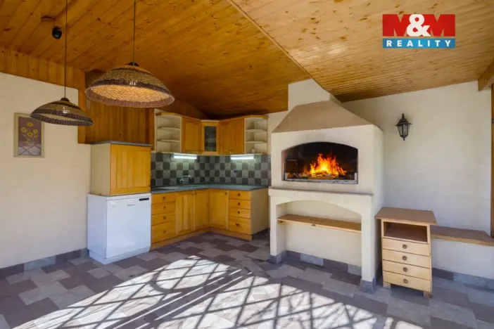 Prodej rodinného domu, Chrast - Podlažice, 280 m2