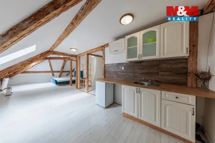 Prodej rodinného domu, Hroznětín, Mlýnská, 327 m2