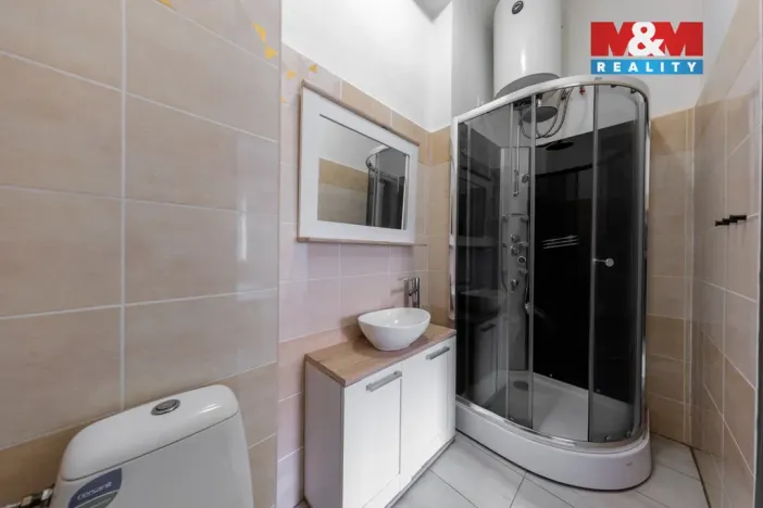 Prodej rodinného domu, Hroznětín, Mlýnská, 327 m2