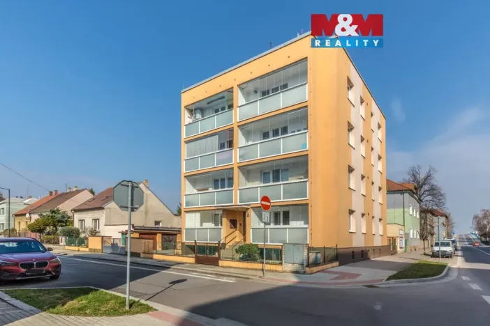 Prodej bytu 3+1, Nymburk, Husova, 68 m2