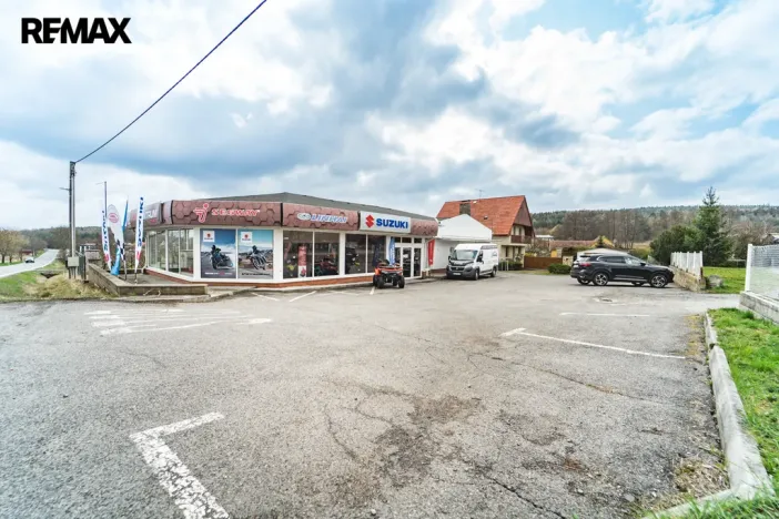 Prodej obchodního prostoru, Drásov, 300 m2