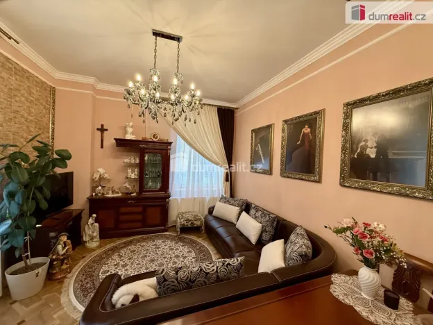 Prodej bytu 3+kk, Mariánské Lázně, Hlavní třída, 86 m2