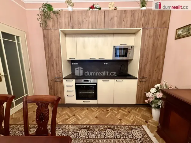 Prodej bytu 3+kk, Mariánské Lázně, Hlavní třída, 86 m2