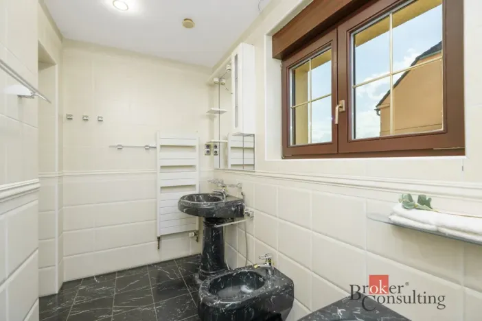 Prodej vily, Praha - Modřany, Pancířova, 287 m2