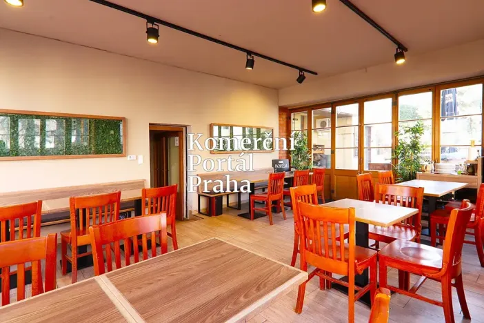 Pronájem restaurace, Praha - Smíchov, Na Václavce, 250 m2