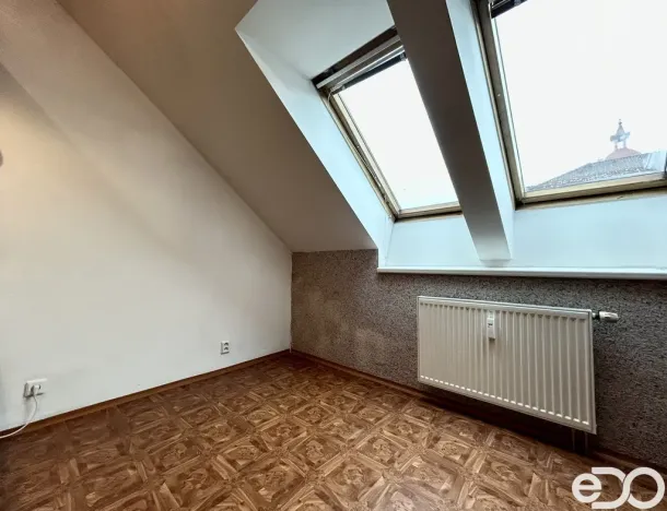 Pronájem bytu 2+kk, Lázně Bělohrad, Třetí strana, 35 m2