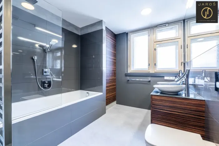 Pronájem bytu 4+1, Praha - Nové Město, Ke Karlovu, 121 m2