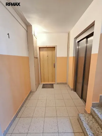 Pronájem bytu 2+kk, Praha - Hlubočepy, Wassermannova, 48 m2