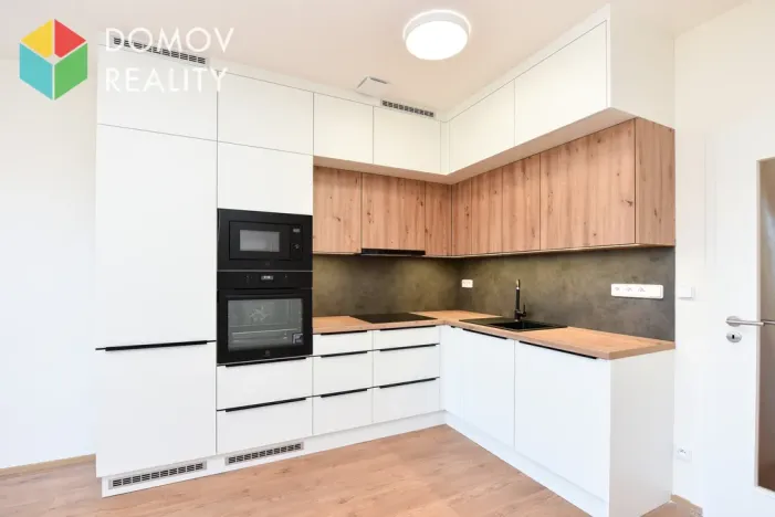 Pronájem bytu 1+kk, Beroun, Nepilova, 49 m2