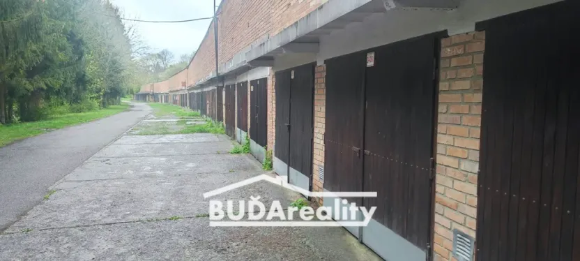 Prodej garáže, Zlín, Partyzánská, 19 m2