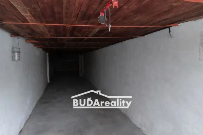 Prodej garáže, Zlín, Partyzánská, 19 m2