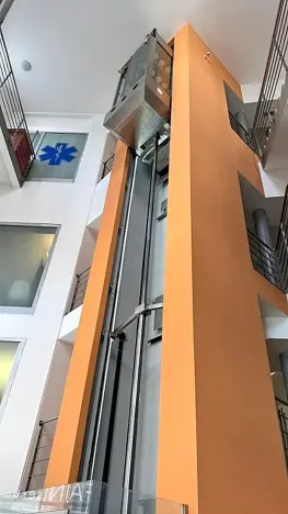 Pronájem obchodního prostoru, Brno, Masarykova, 30 m2