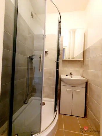 Prodej bytu 3+1, Nová Role, 1. máje, 70 m2