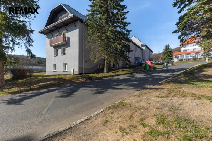 Prodej bytu 3+kk, Meziboří, U stadionu, 70 m2