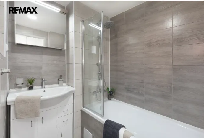 Prodej bytu 3+kk, Meziboří, U stadionu, 70 m2