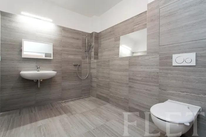 Pronájem bytu 1+kk, Praha - Libeň, Kotlaska, 44 m2