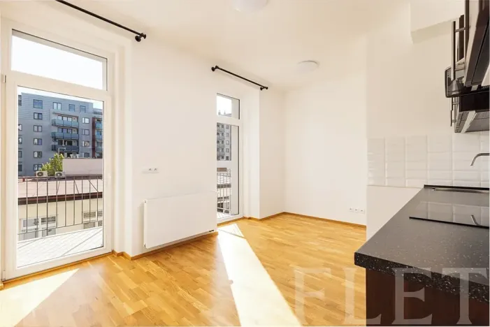 Pronájem bytu 2+kk, Praha - Libeň, Lihovarská, 43 m2