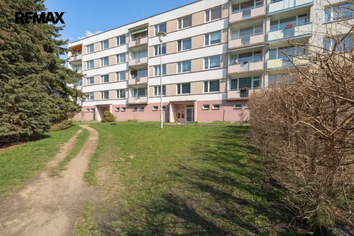 Prodej bytu 2+1, Děčín - Děčín XXXII-Boletice nad Labem, Přímá, 58 m2