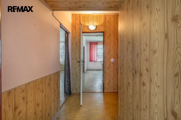 Prodej bytu 2+1, Děčín - Děčín XXXII-Boletice nad Labem, Přímá, 58 m2