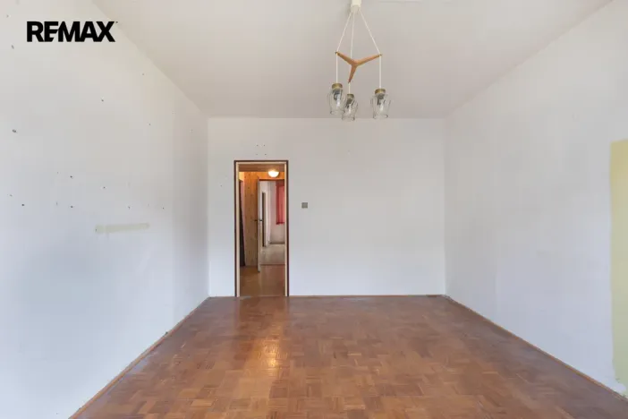 Prodej bytu 2+1, Děčín - Děčín XXXII-Boletice nad Labem, Přímá, 58 m2